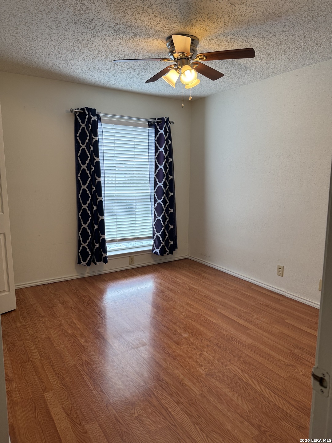 4949 Hamilton Wolfe San Antonio TX 78240
