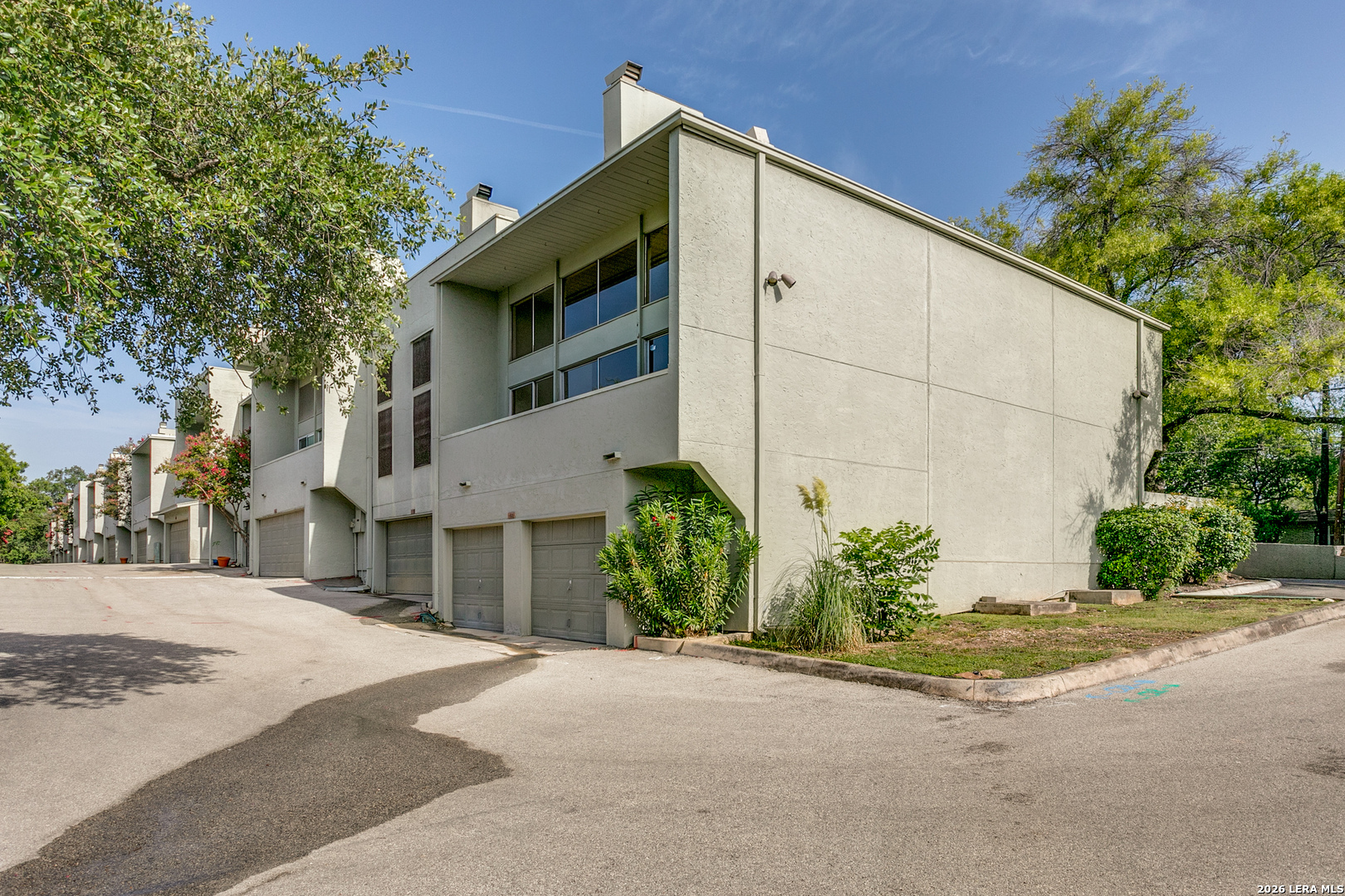 3102 Eisenhauer San Antonio TX 78209