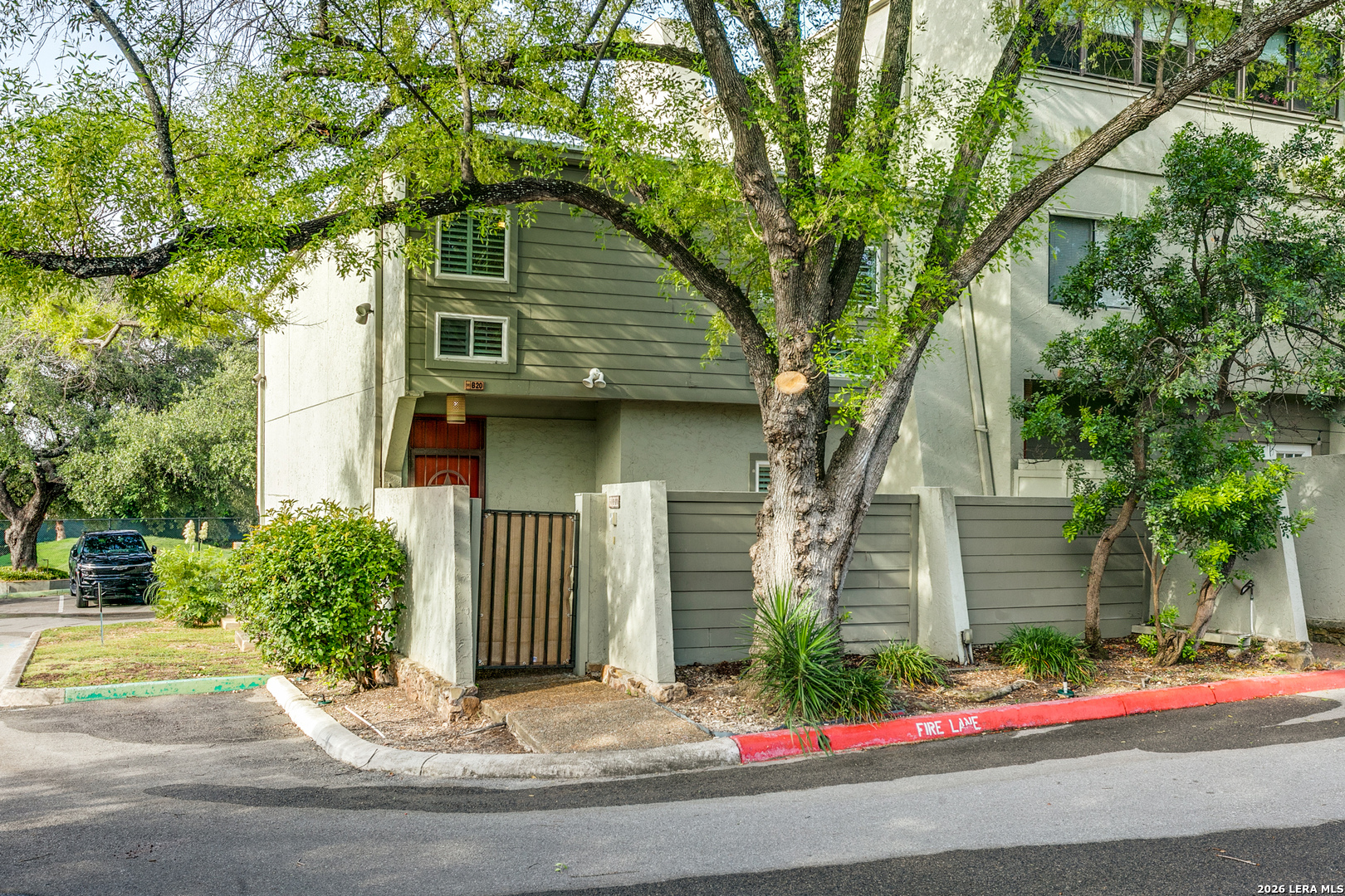 3102 Eisenhauer San Antonio TX 78209