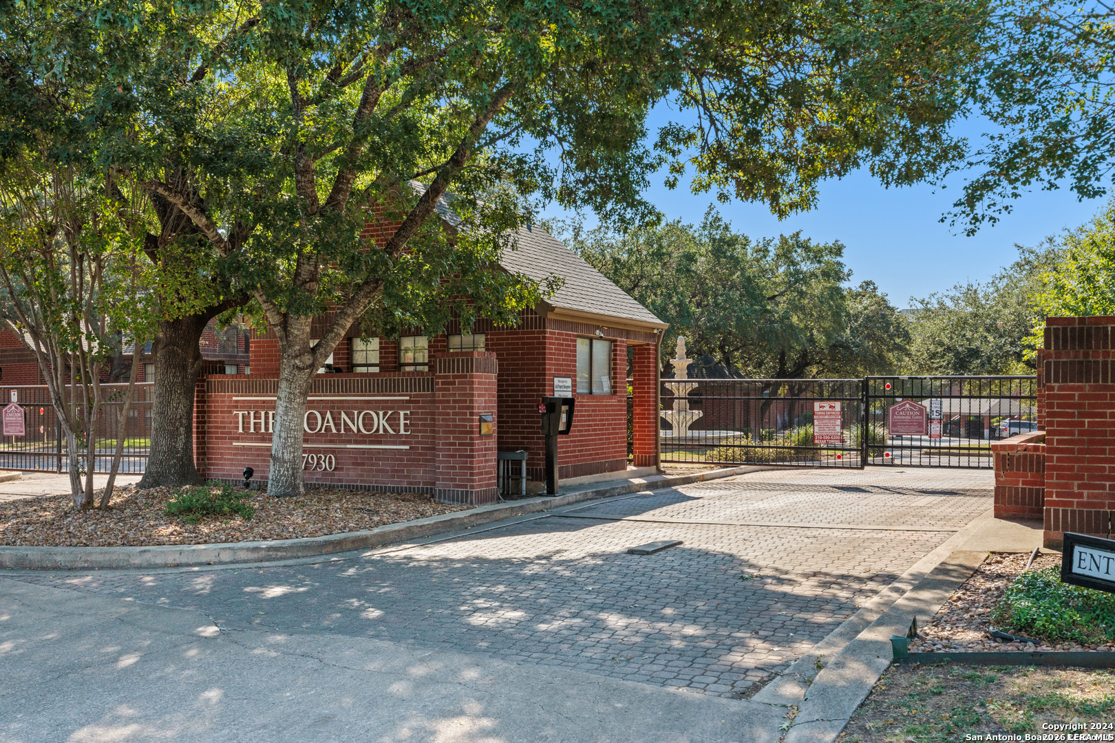 7930 Roanoke Run San Antonio TX 78240