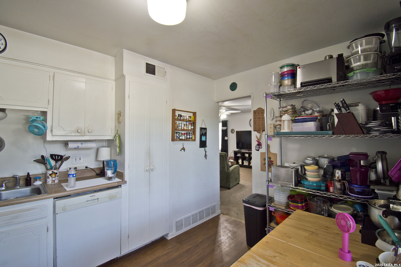 8058 Broadway San Antonio TX 78209