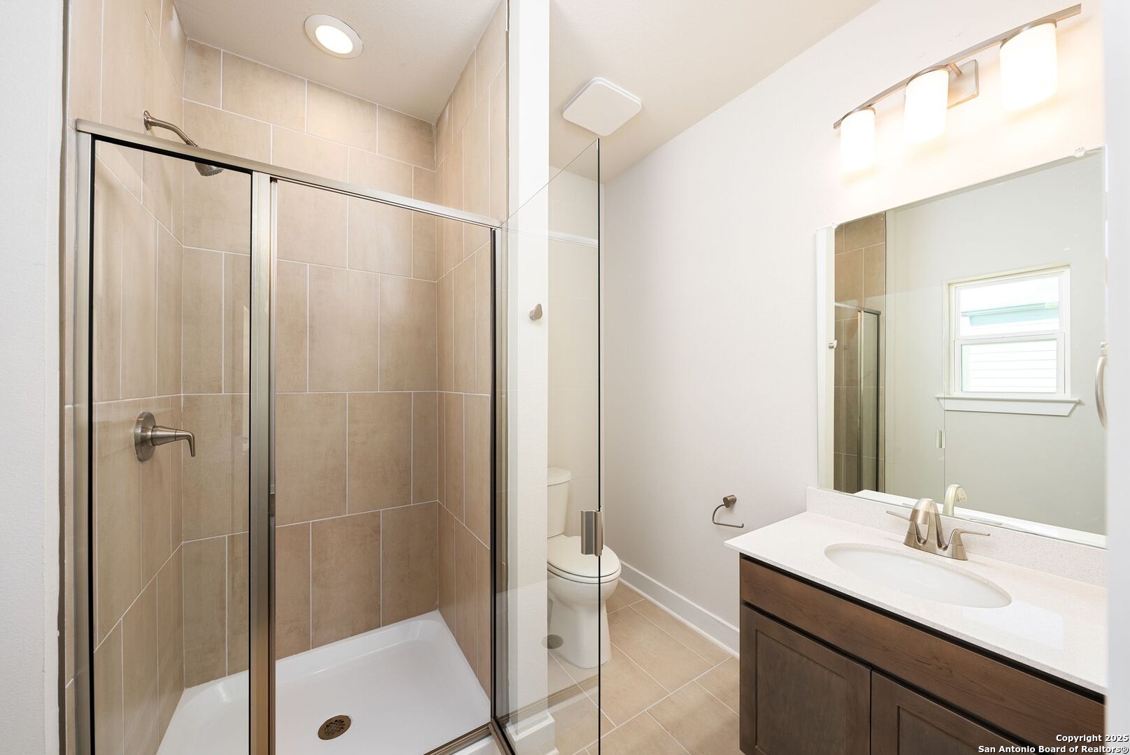 419 Ira #1102 San Antonio TX 78209