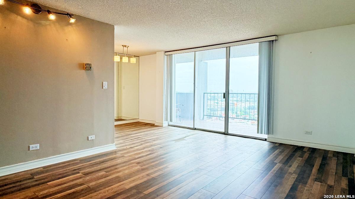 7039 San Pedro Avenue San Antonio TX 78216