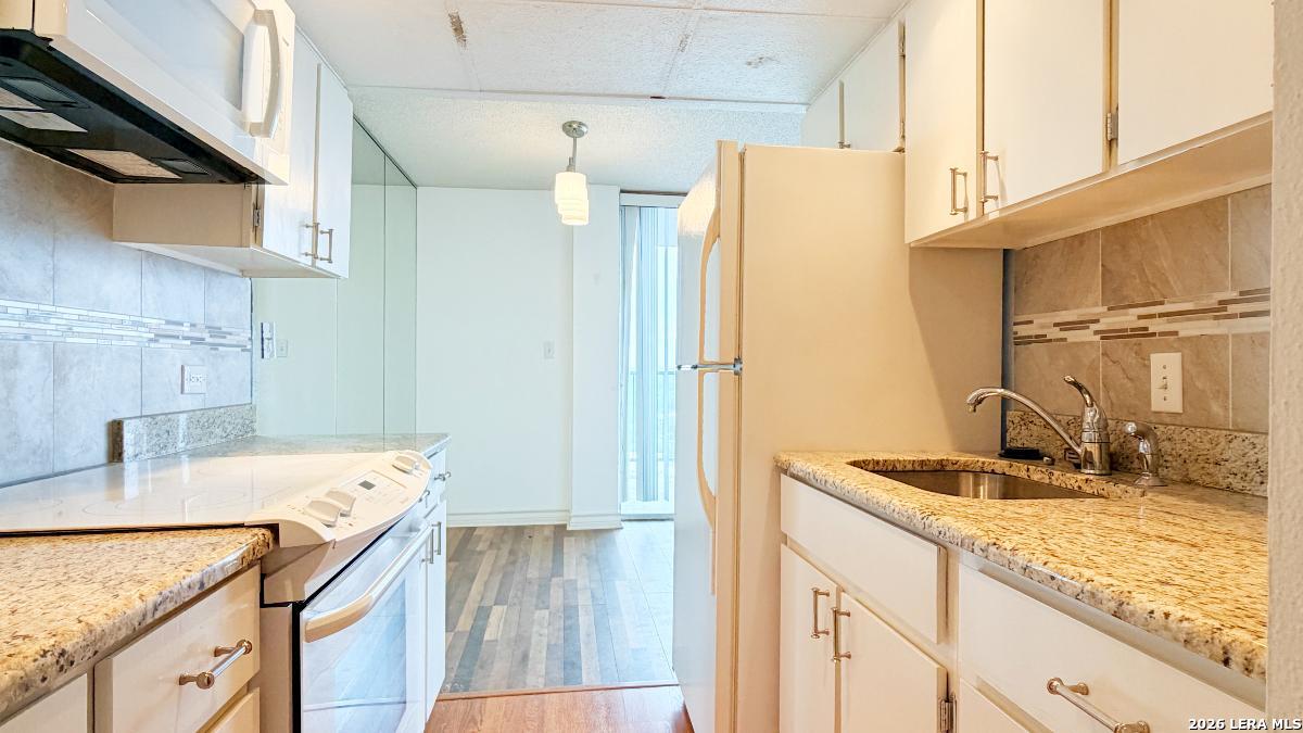 7039 San Pedro Avenue San Antonio TX 78216