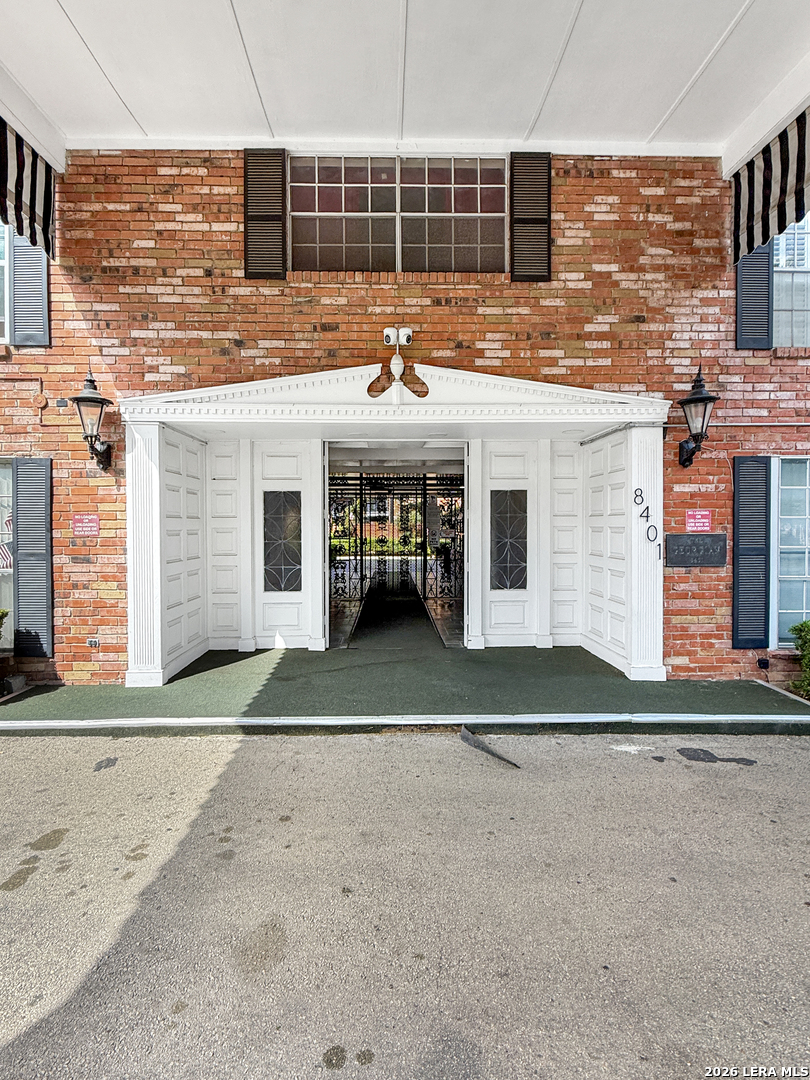 8401 N New Braunfels Avenue San Antonio TX 78209
