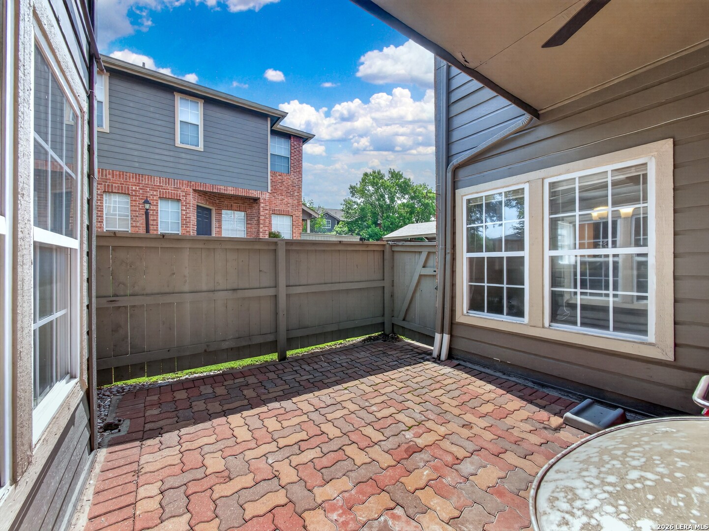 83 Chapel Hill Circle San Antonio TX 78240