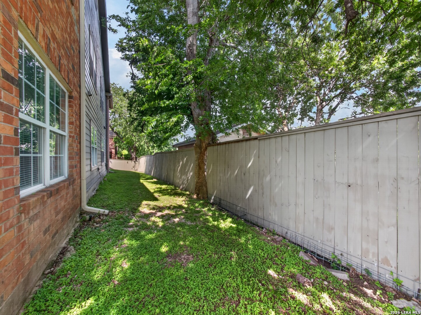 83 Chapel Hill Circle San Antonio TX 78240