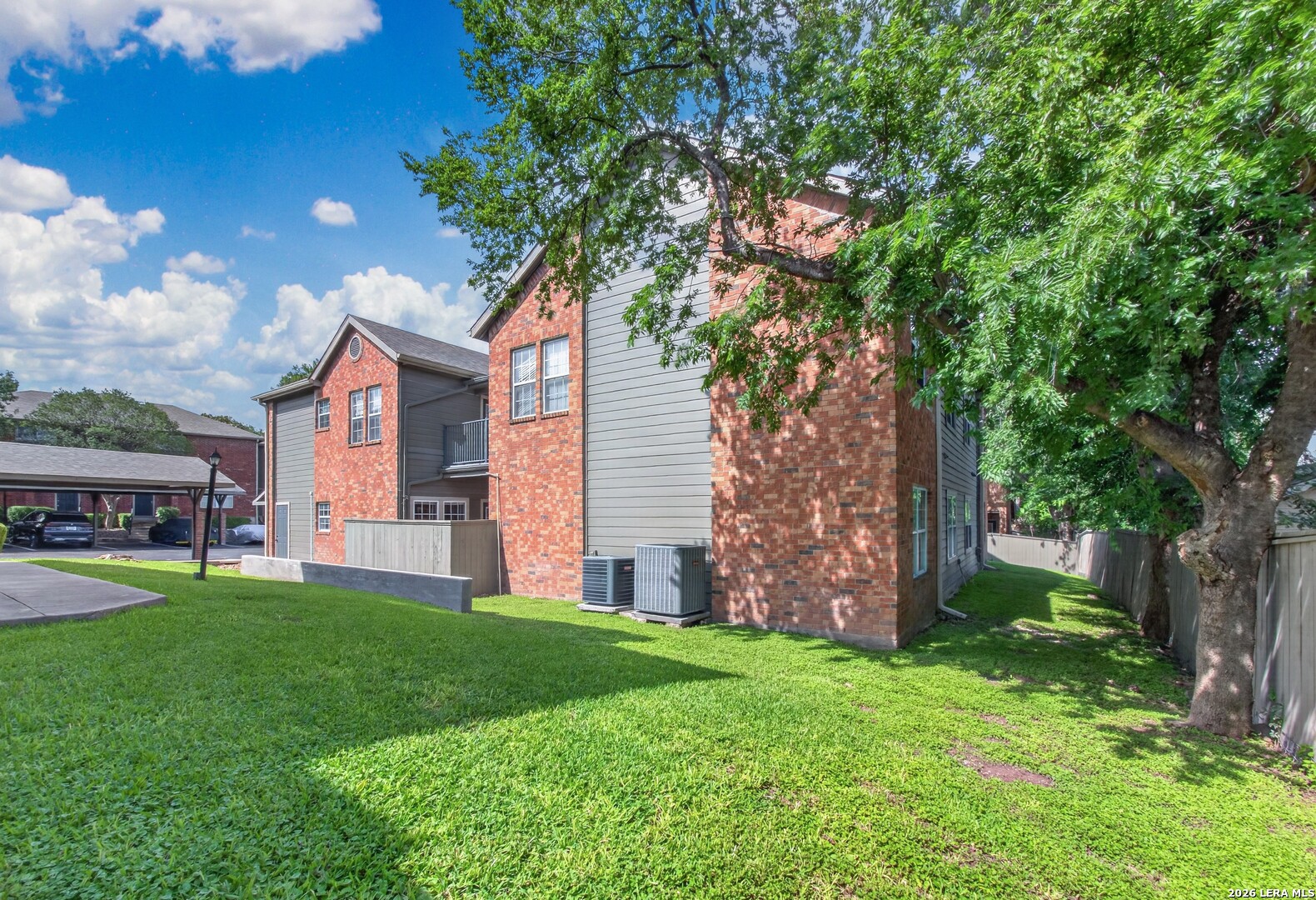 83 Chapel Hill Circle San Antonio TX 78240