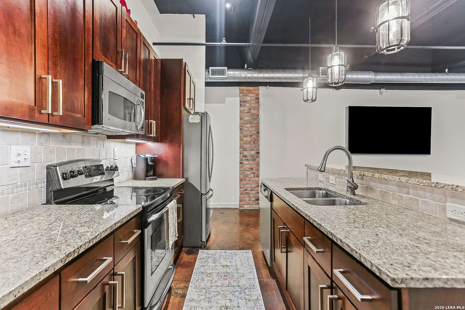 1339 S Flores Street San Antonio TX 78204