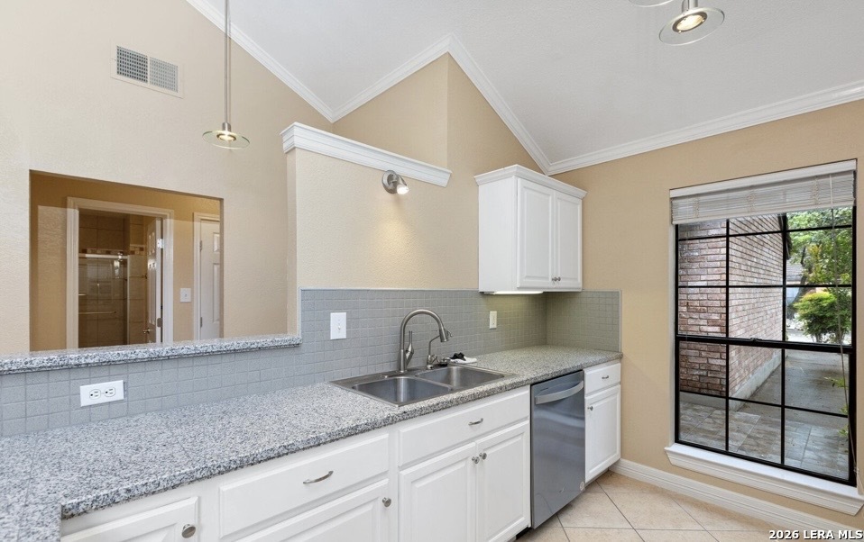 17228 Rock Falls San Antonio TX 78248
