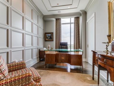 4242 Broadway San Antonio TX 78209