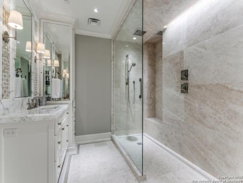 4242 Broadway San Antonio TX 78209