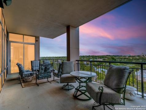 4242 Broadway San Antonio TX 78209