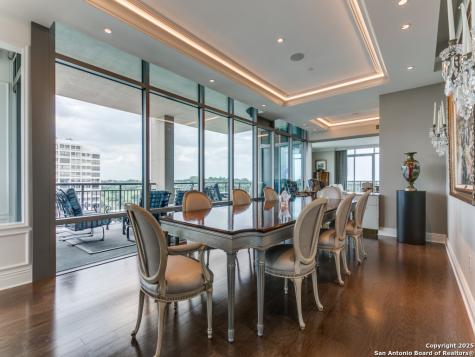 4242 Broadway San Antonio TX 78209