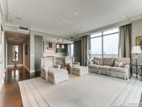 4242 Broadway San Antonio TX 78209