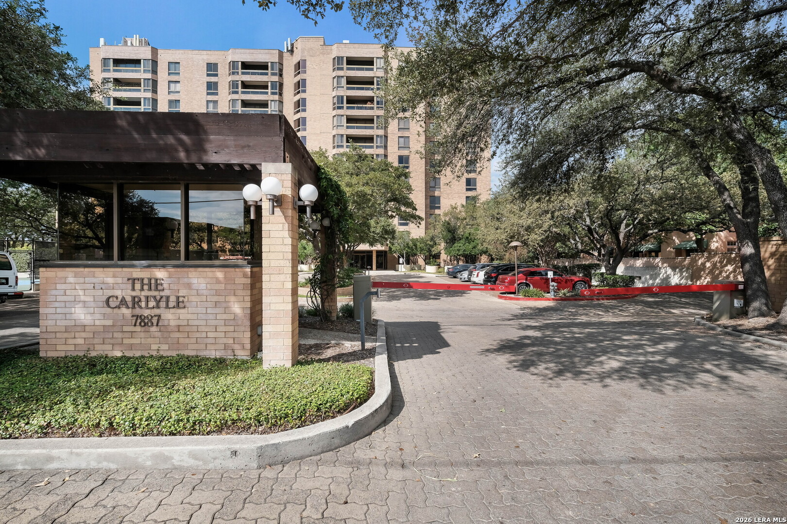 7887 Broadway San Antonio TX 78209