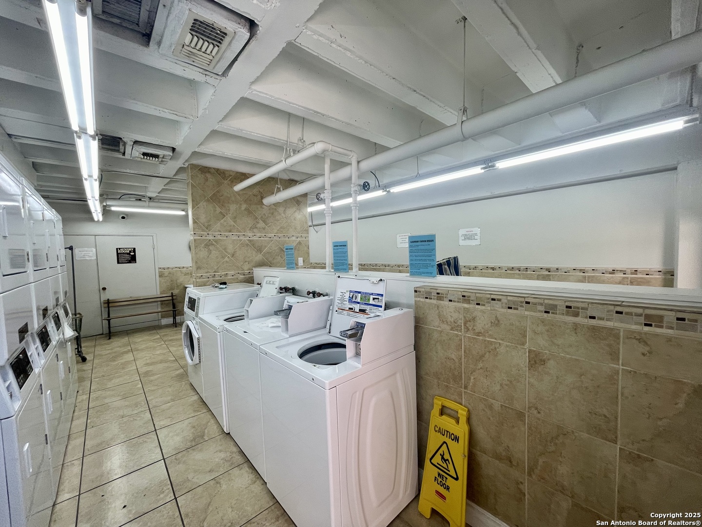 8401 N New Braunfels San Antonio TX 78209