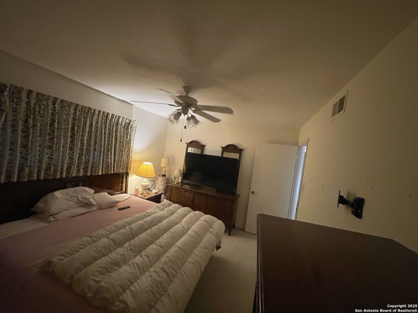 8401 N New Braunfels San Antonio TX 78209