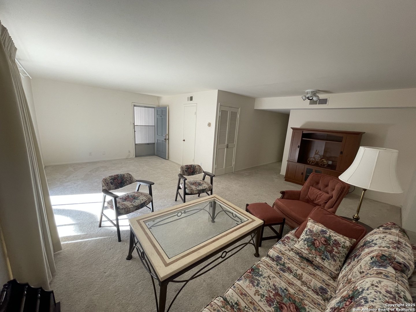 8401 N New Braunfels San Antonio TX 78209