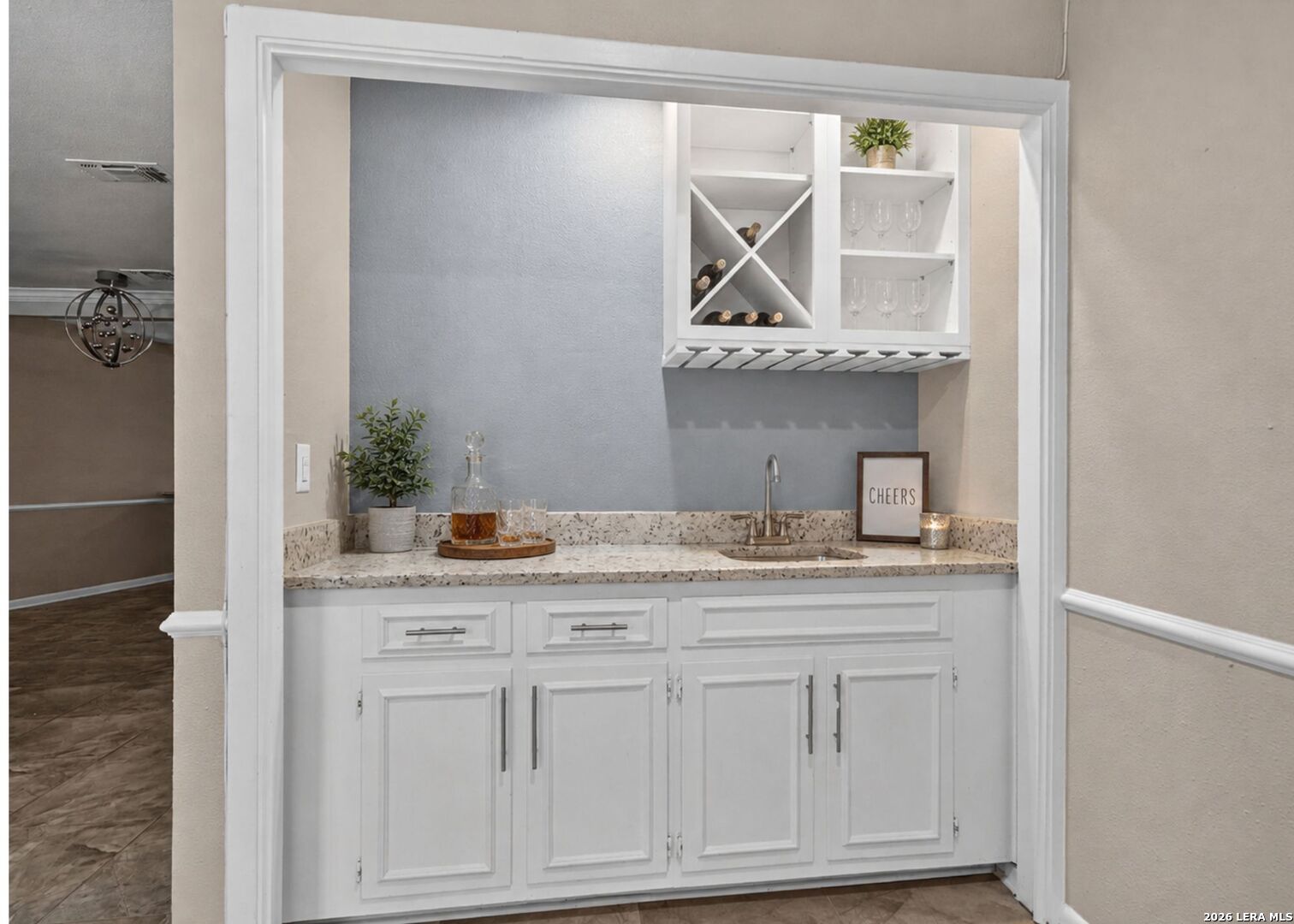 5359 Fredericksburg San Antonio TX 78229
