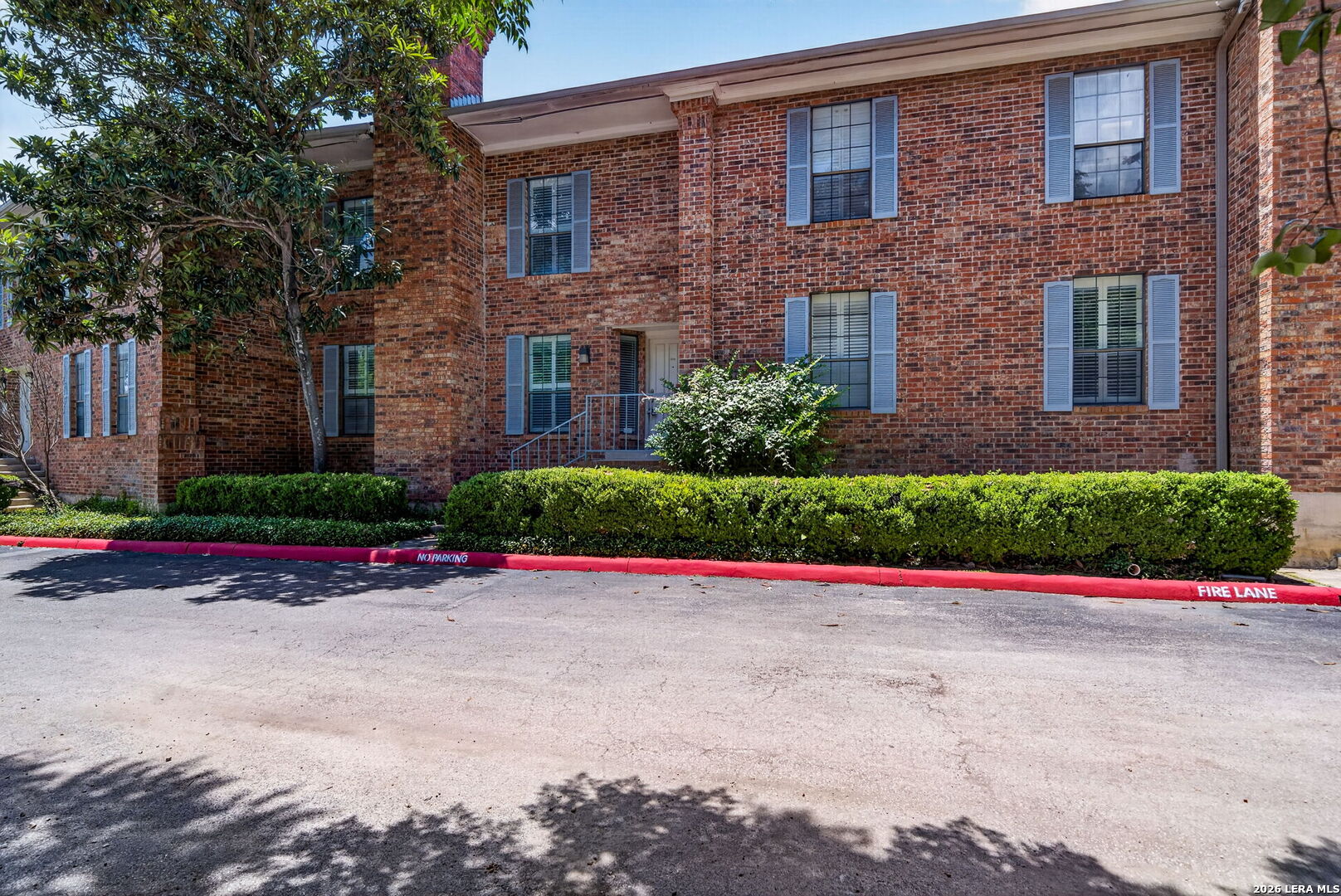 5359 Fredericksburg San Antonio TX 78229