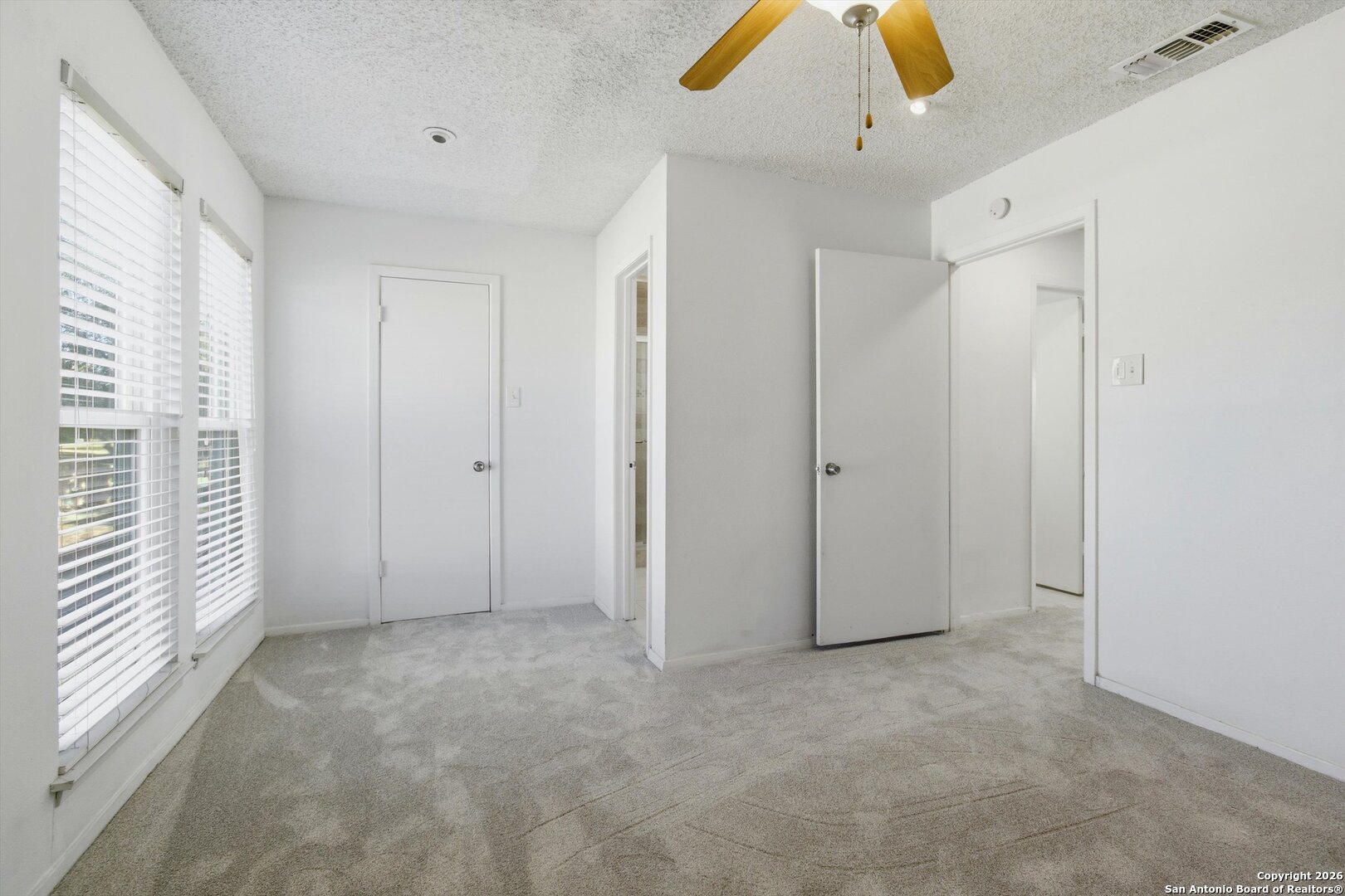 7322 Oak Manor #19 San Antonio TX 78229