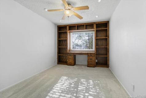 7322 Oak Manor #19 San Antonio TX 78229