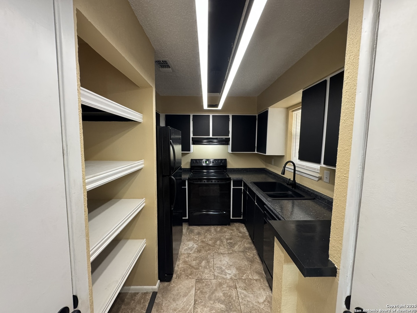 923 Vance Jackson San Antonio TX 78201
