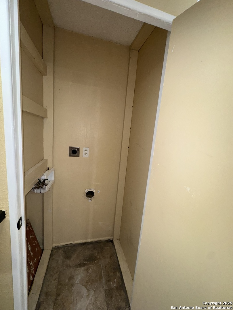 923 Vance Jackson San Antonio TX 78201