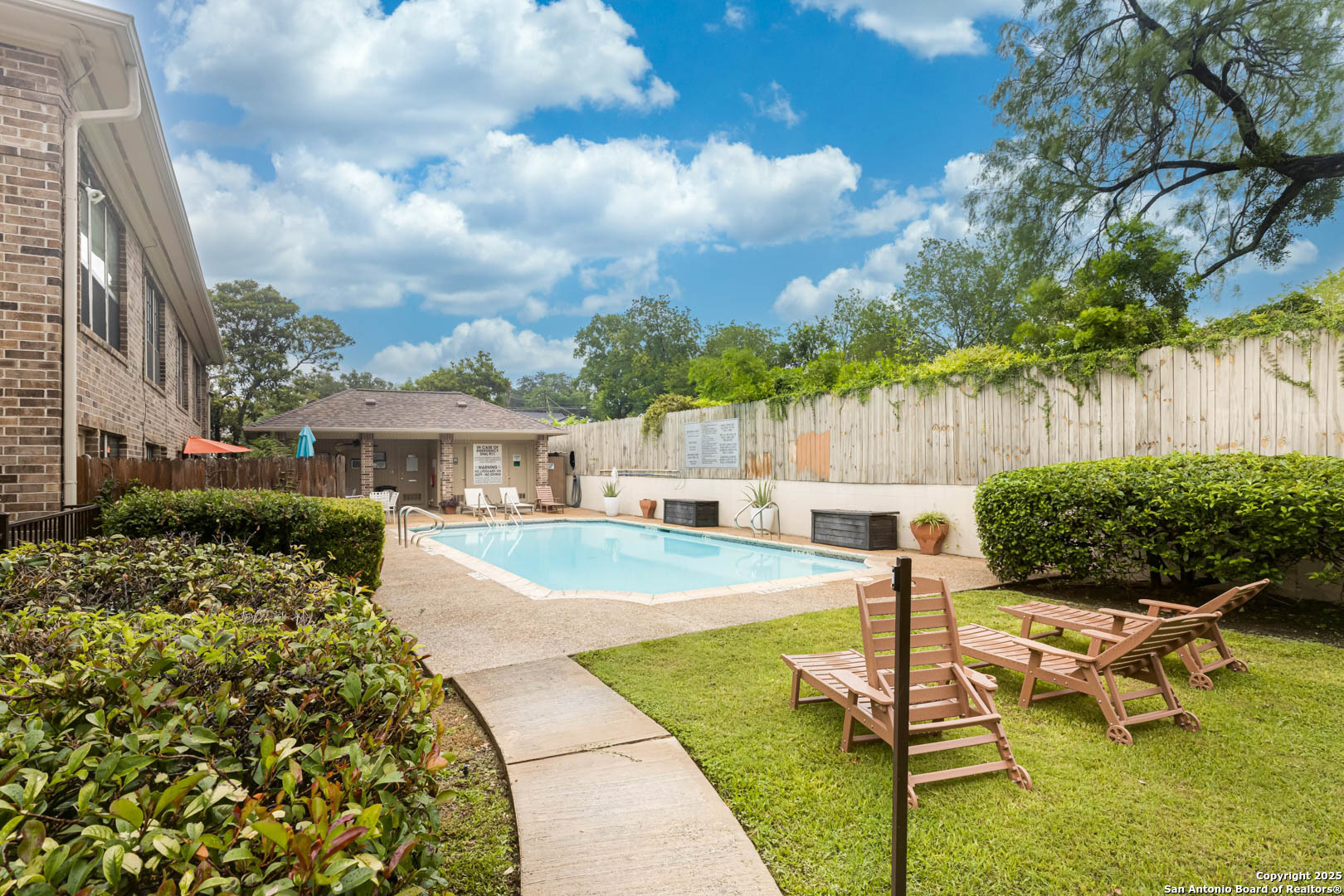 7926 Broadway San Antonio TX 78209