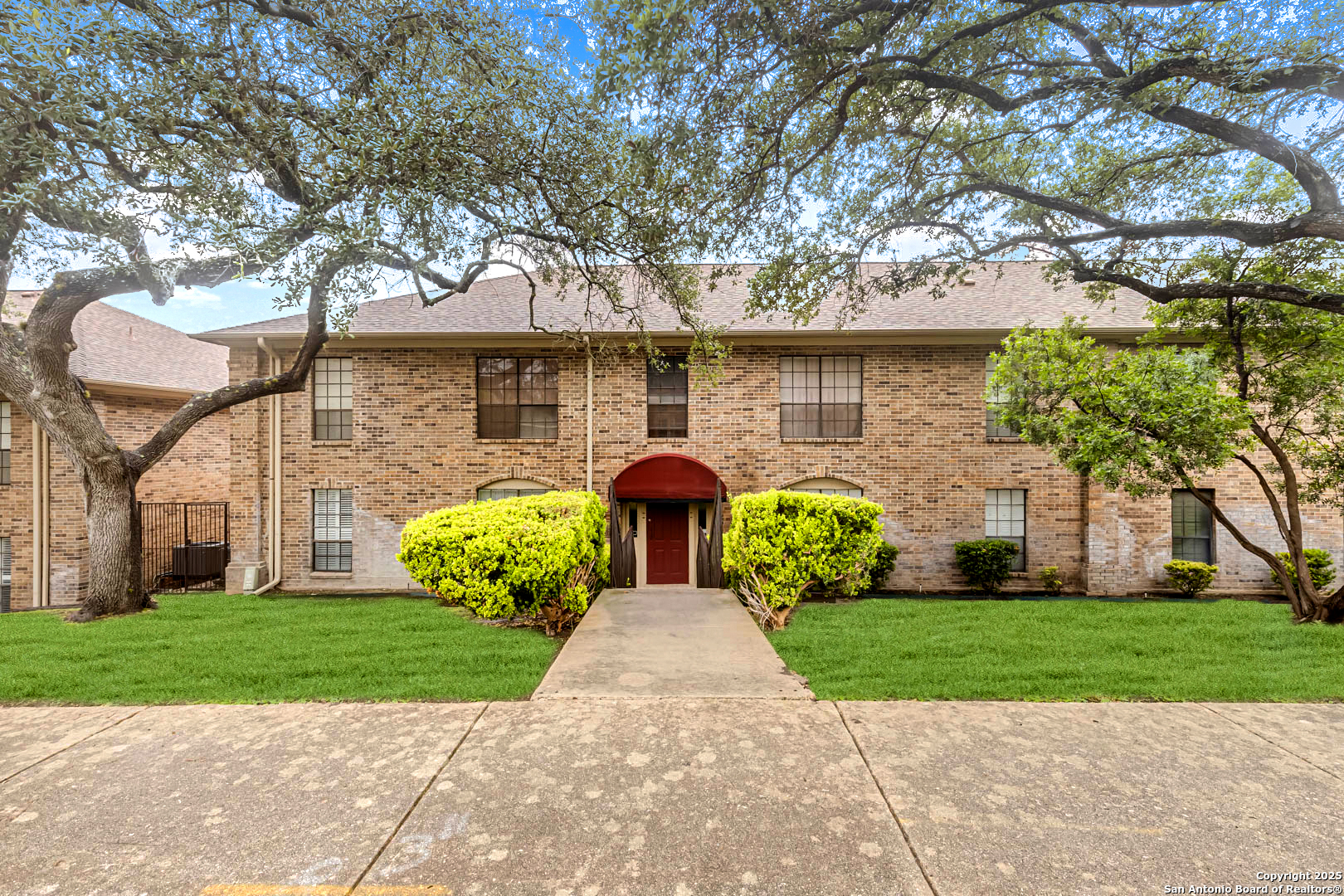 7926 Broadway San Antonio TX 78209