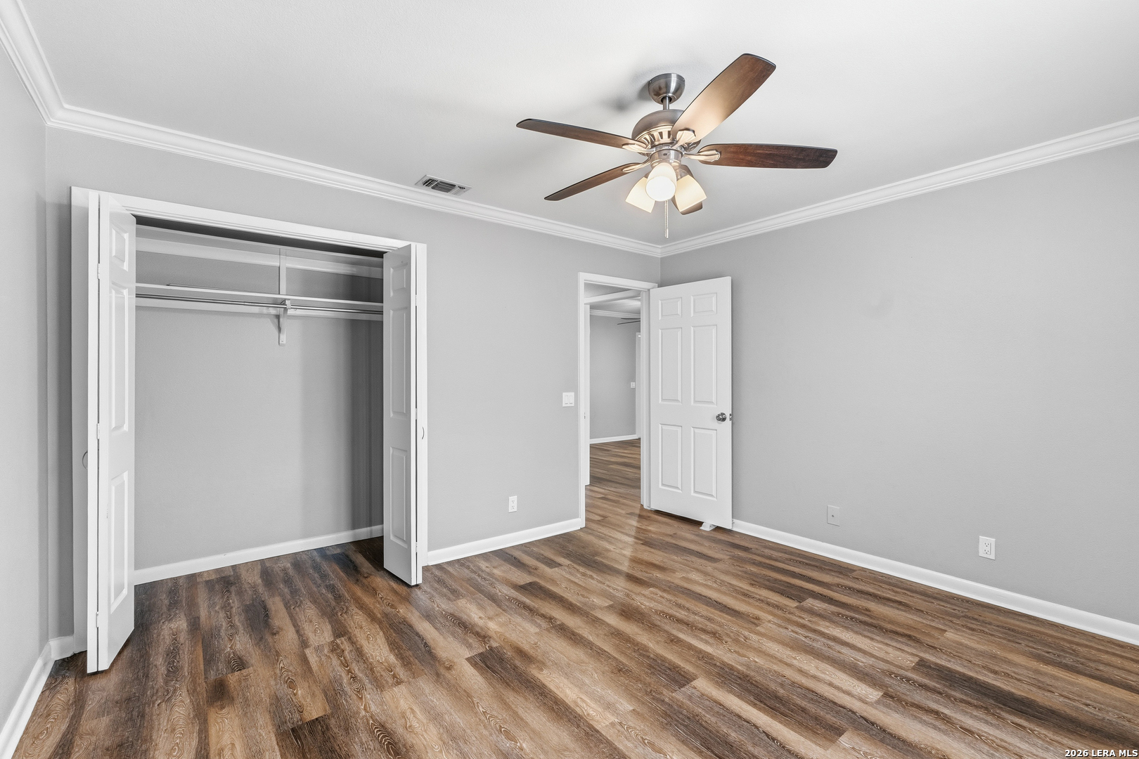 5359 Fredericksburg San Antonio TX 78229