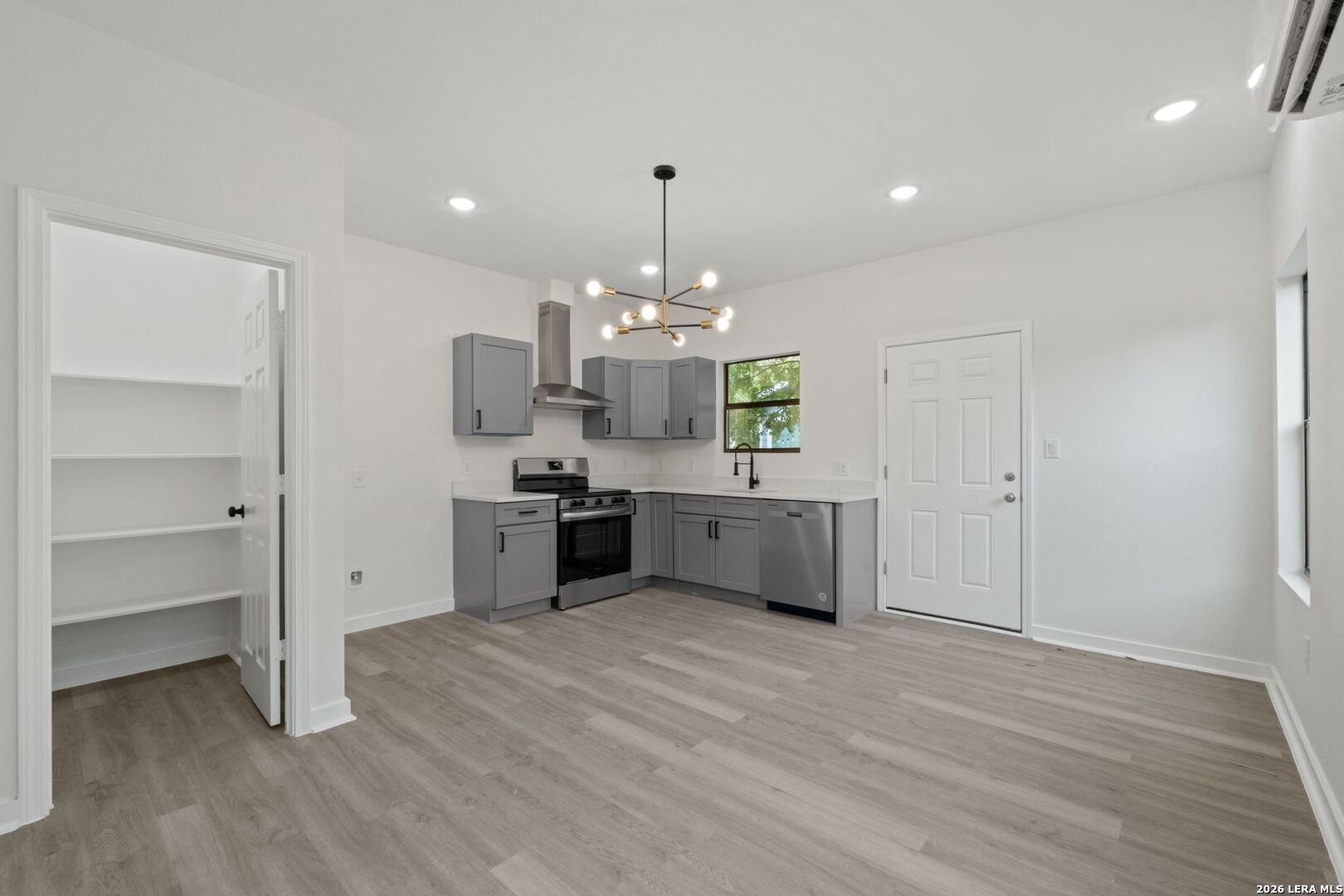 627 S Olive Street San Antonio TX 78203