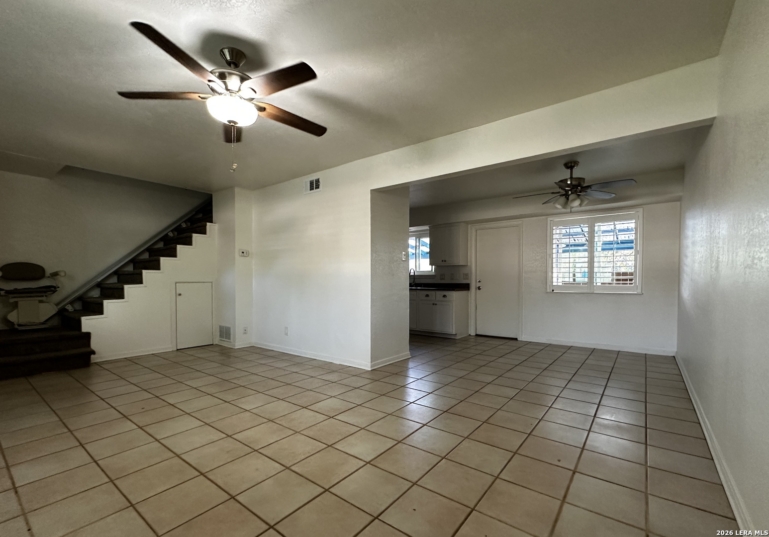 121 W Silver Sands Drive San Antonio TX 78216