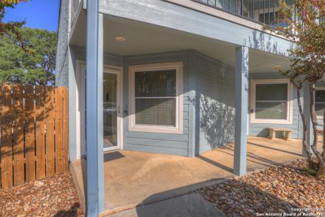 1603 Parkview Canyon Lake TX 78133