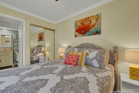 1603 Parkview Canyon Lake TX 78133