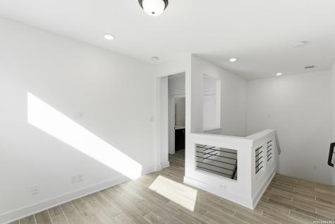 6464 Babcock Road San Antonio TX 78249