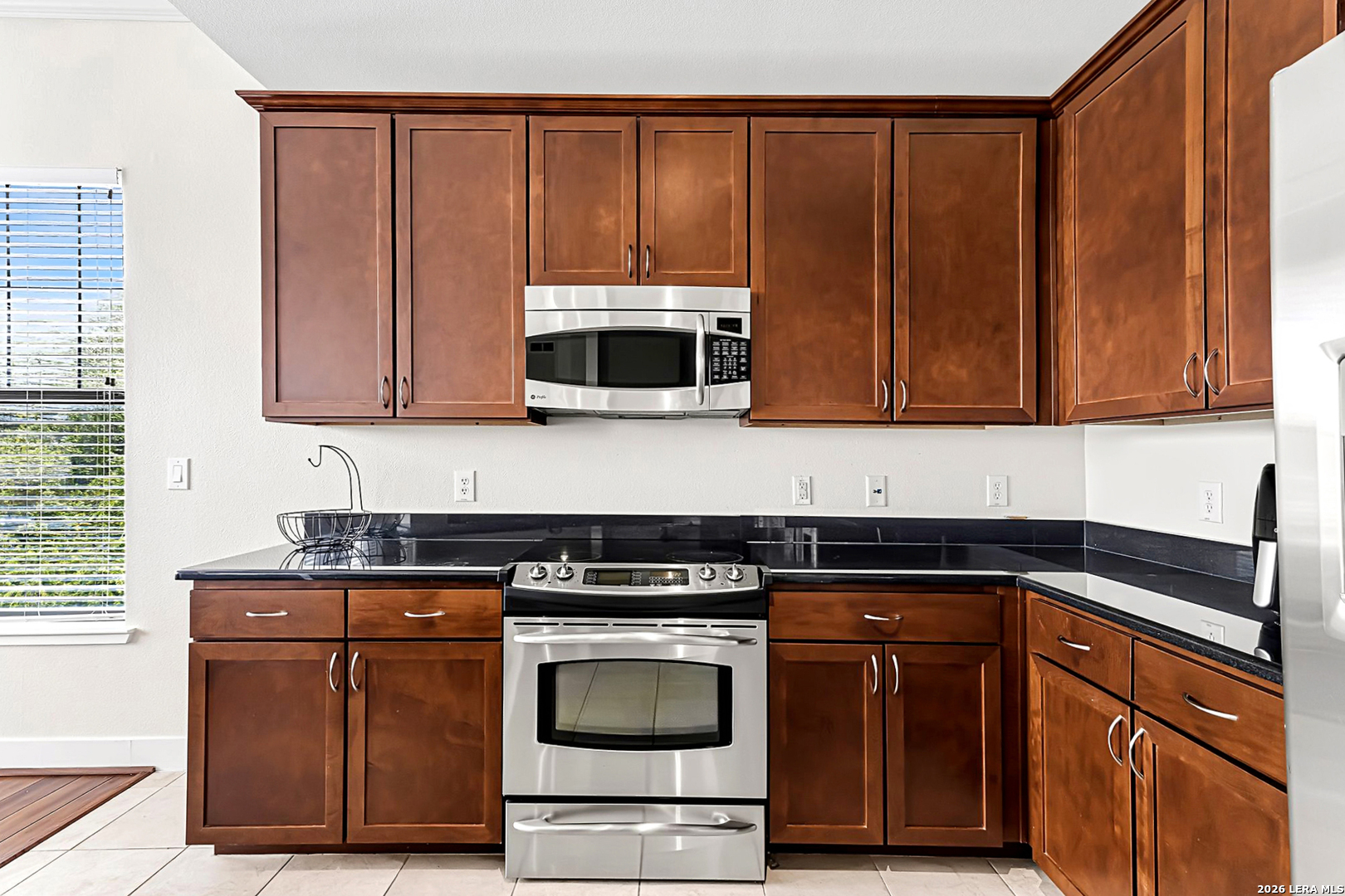 7342 Oak Manor San Antonio TX 78229
