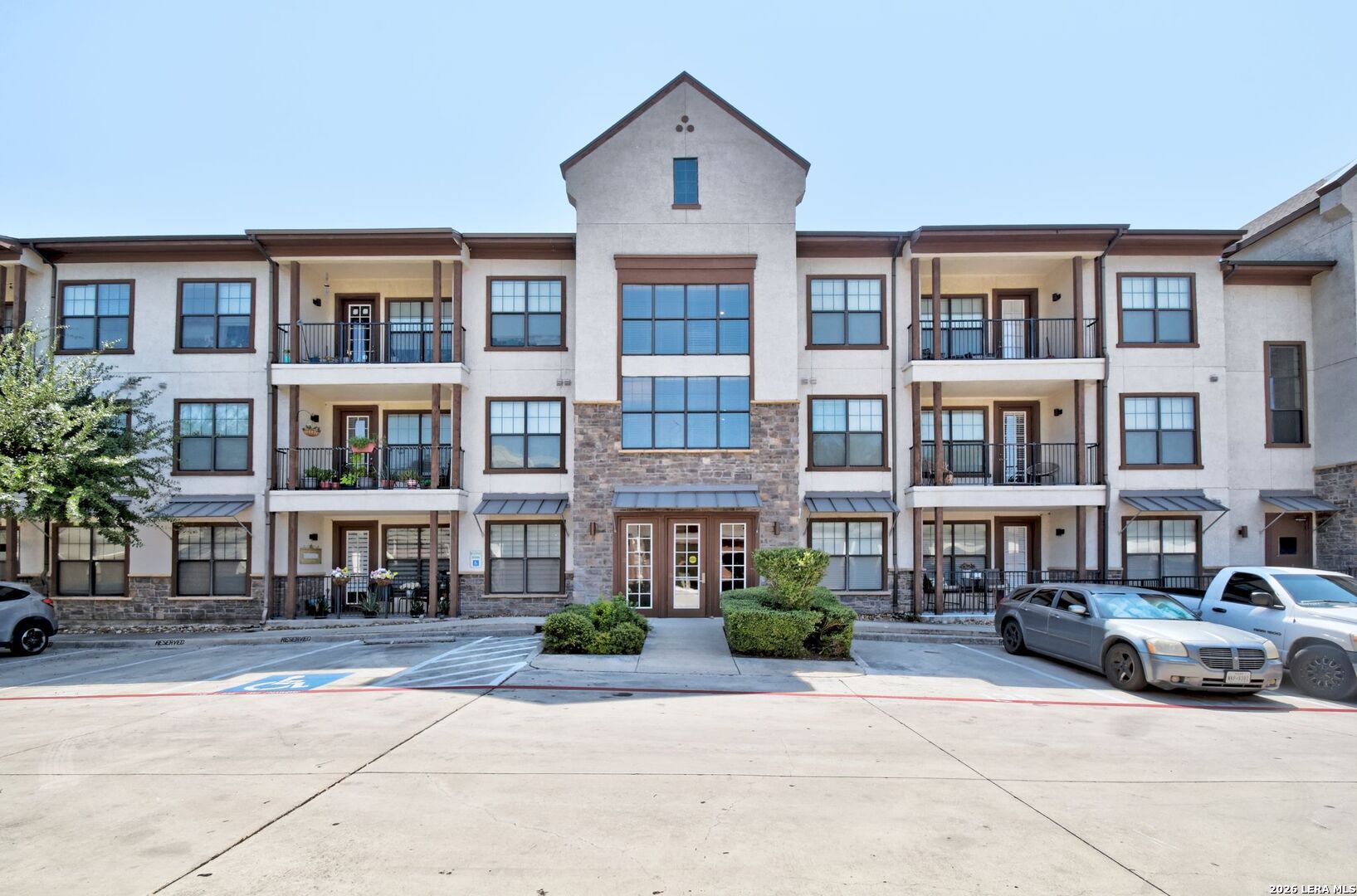 7342 Oak Manor San Antonio TX 78229