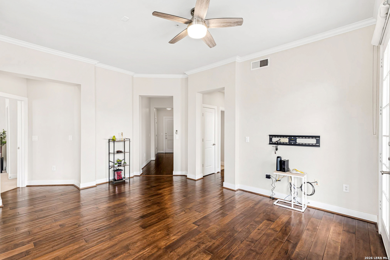 7342 Oak Manor San Antonio TX 78229