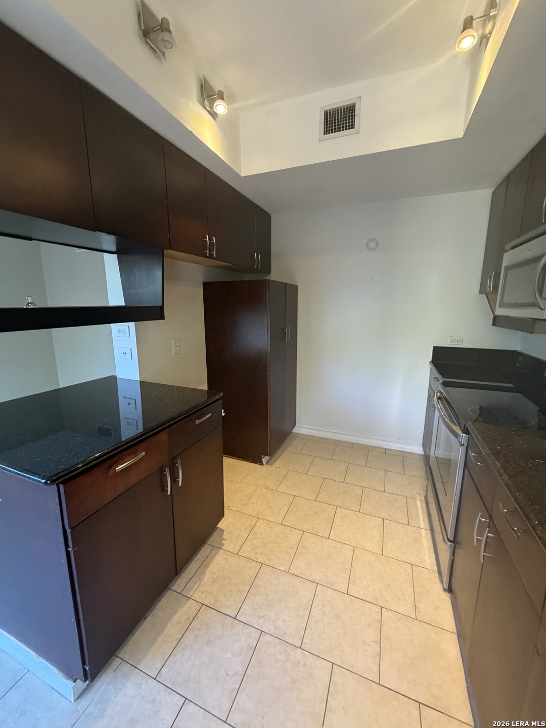 8642 Fredericksburg Road San Antonio TX 78240