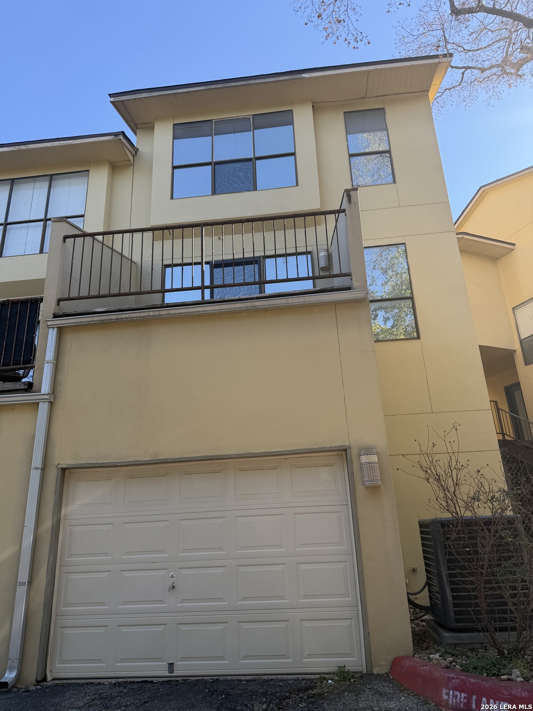 8642 Fredericksburg Road San Antonio TX 78240