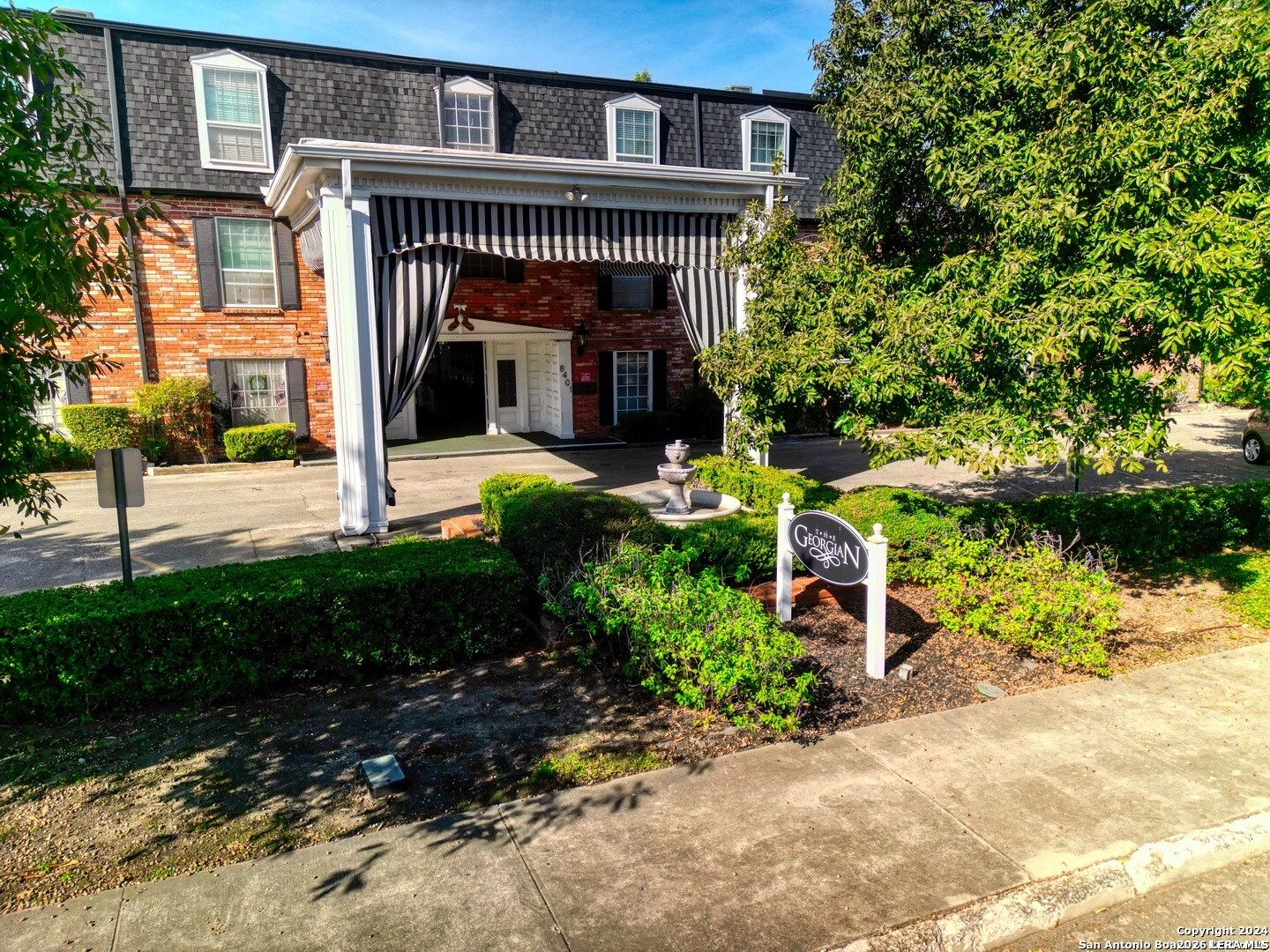 8401 N New Braunfels San Antonio TX 78209