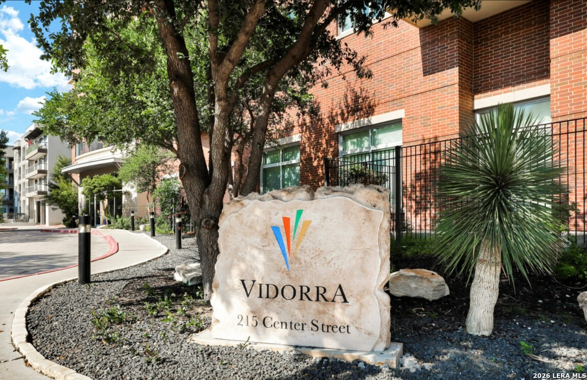 215 Center Street San Antonio TX 78202
