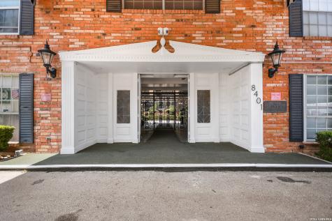 8401 N New Braunfels San Antonio TX 78209