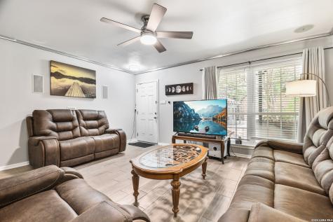 8401 N New Braunfels San Antonio TX 78209