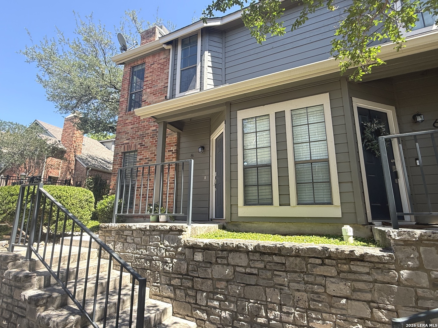 8 Chapel Hill Circle San Antonio TX 78240