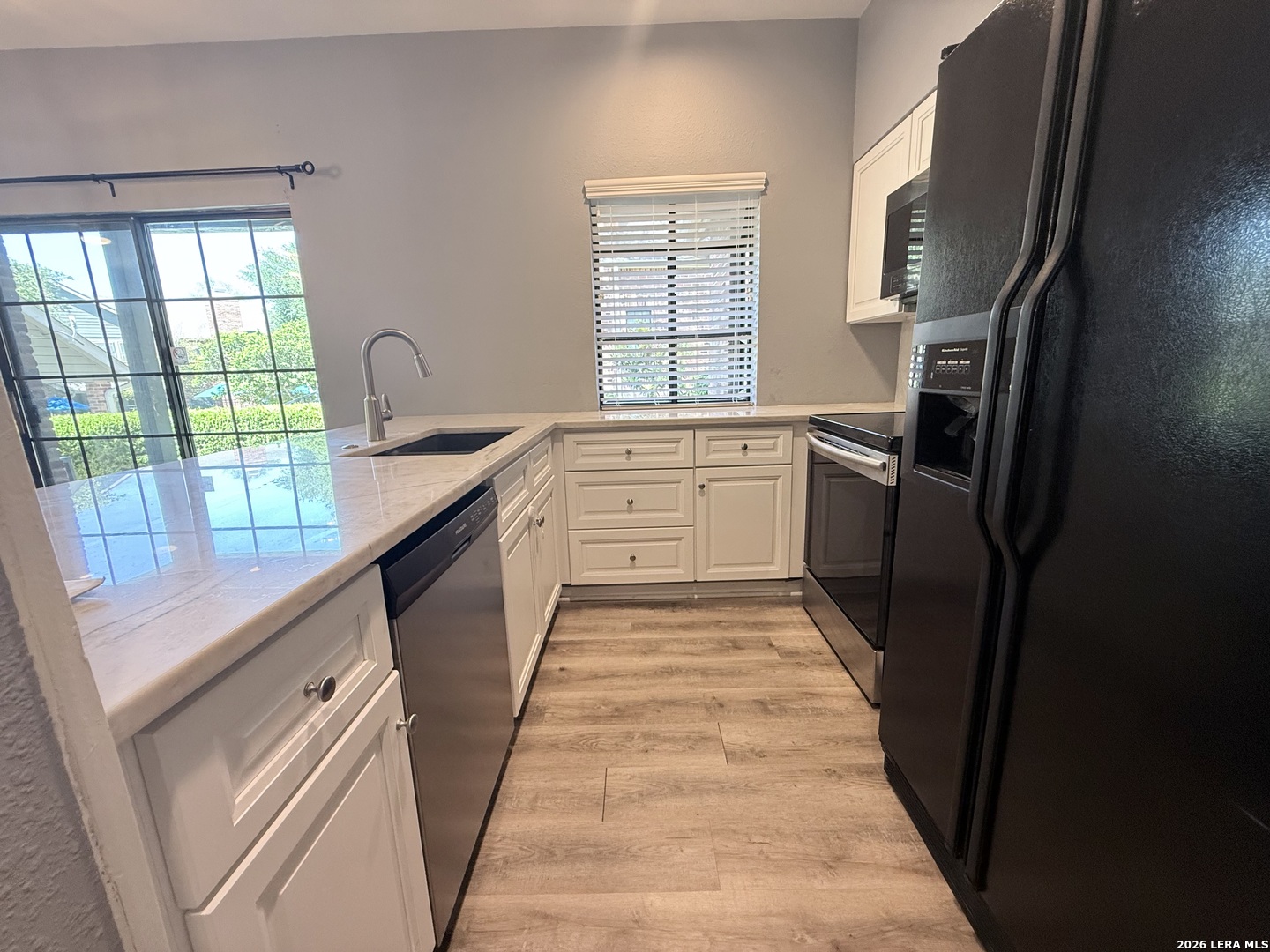 8 Chapel Hill Circle San Antonio TX 78240