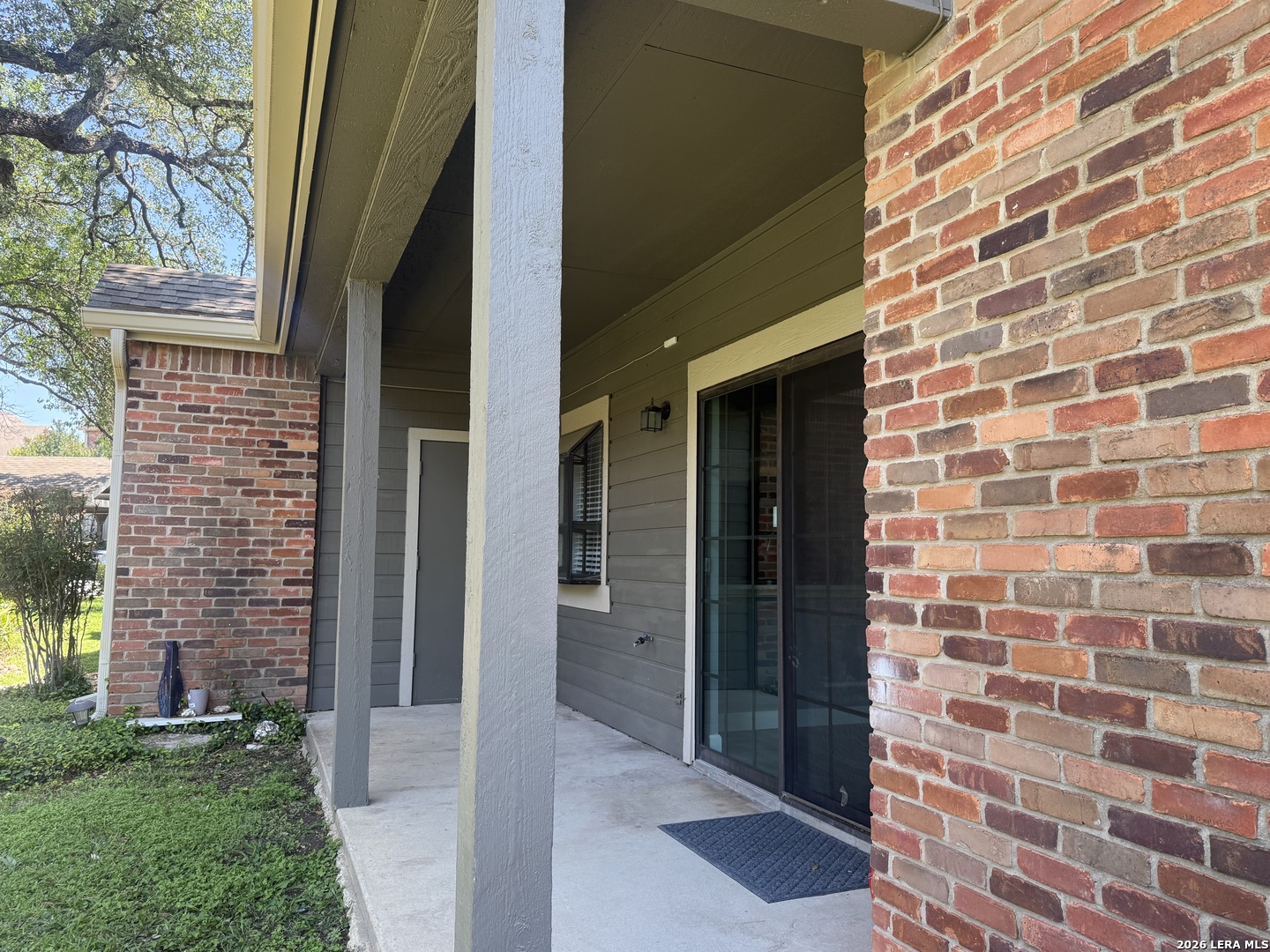 8 Chapel Hill Circle San Antonio TX 78240
