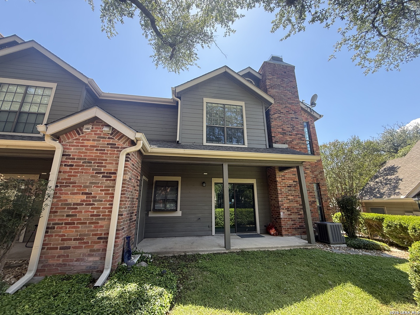 8 Chapel Hill Circle San Antonio TX 78240